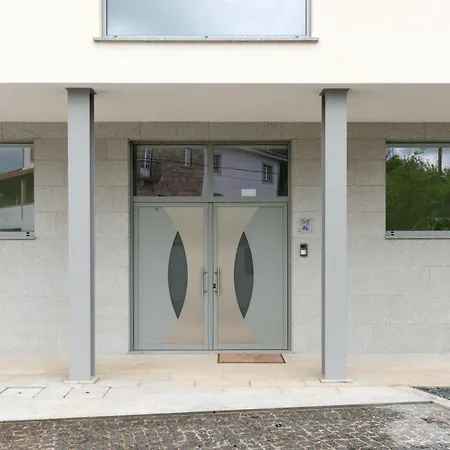 Sun House - Local - *