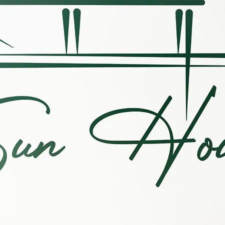 Sun House - Local - *