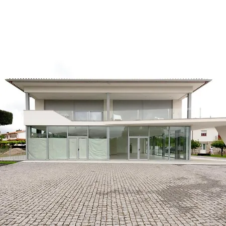 Sun House - Local -