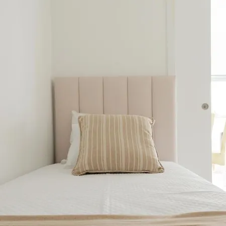 בית חווה Sun House - Local - *