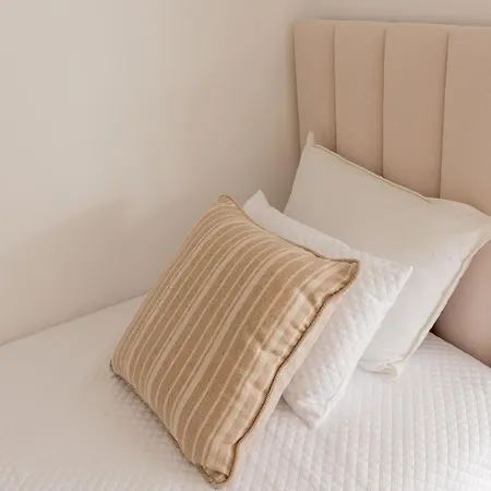 مزرعة للإقامة Sun House - Local - *