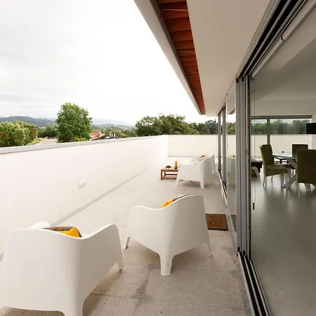 Sun House - Local - *