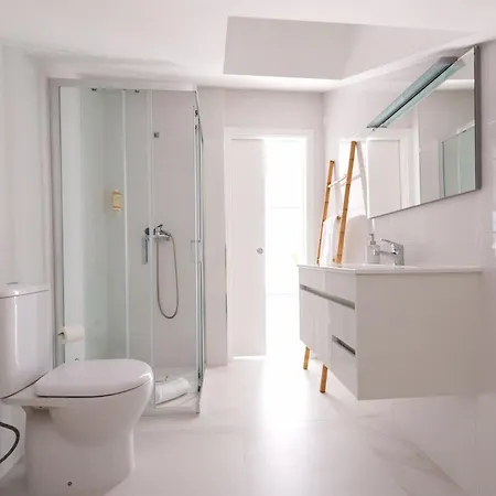 בית חווה Sun House - Local - פונטה דה לימה