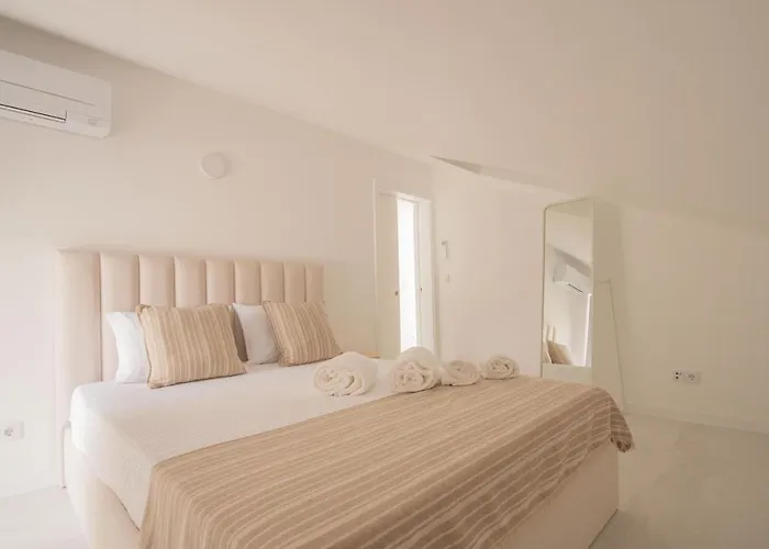 Sun House - Local - بونتي دي ليما