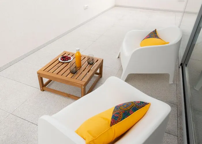 مزرعة للإقامة Sun House - Local -