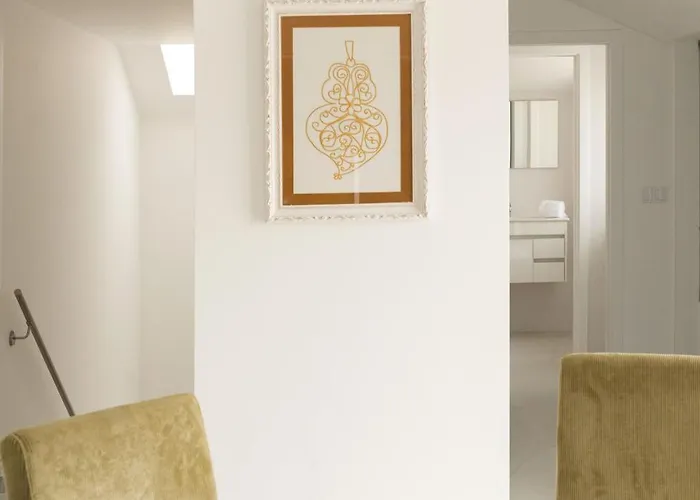 Sun House - Local - *