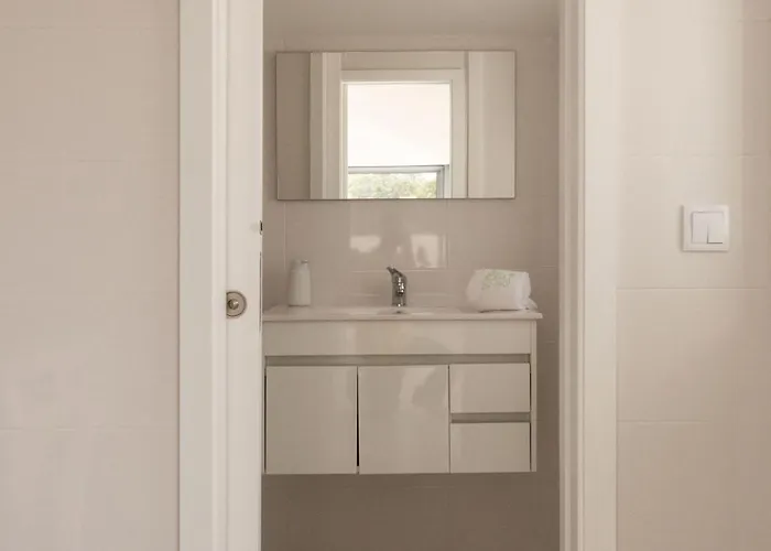 Sun House - Local - Gospodarstwo agroturystyczne *